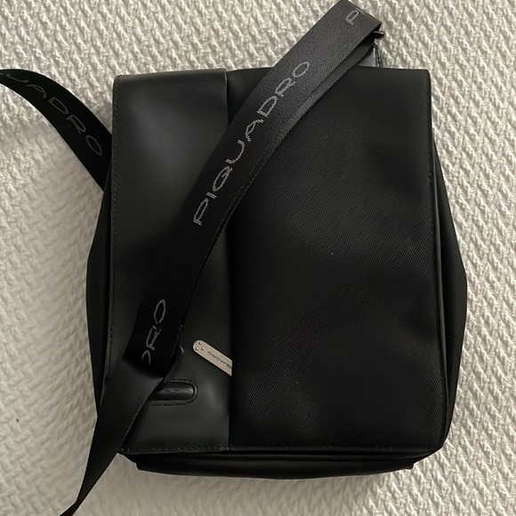 piquadro Handbags - Piquadro crossbody bag